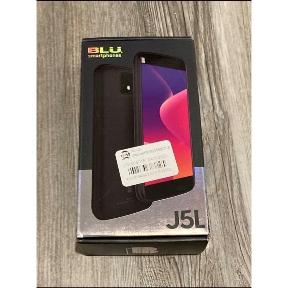 BLU J5L GSM Unlocked phone (32GB) - Black